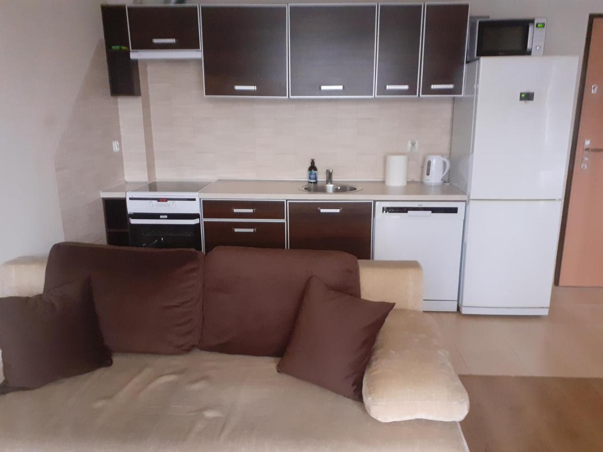 Sloneczny Apartament Z Malym Ogrodkiem Neustadt in Westpreußen Exterior foto