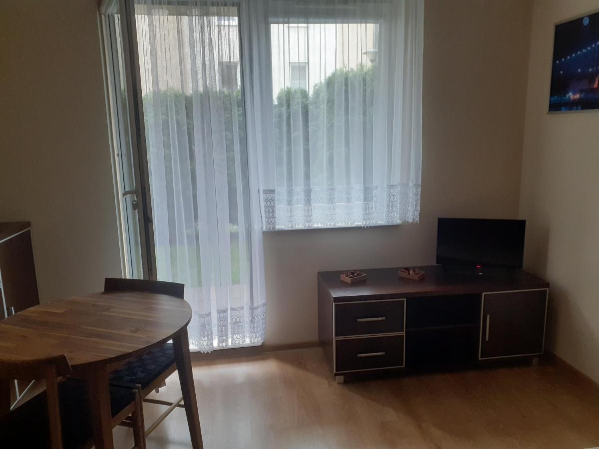 Sloneczny Apartament Z Malym Ogrodkiem Neustadt in Westpreußen Exterior foto